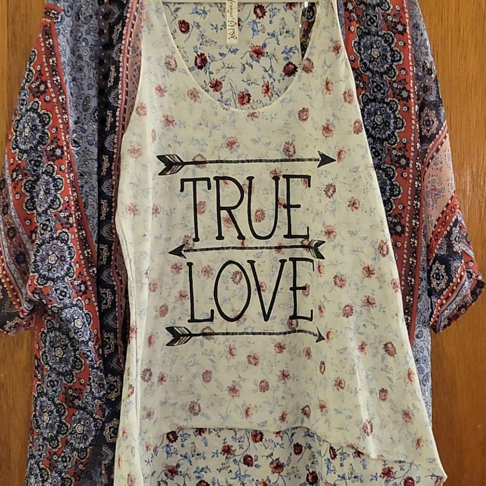 Floral tank top with cover